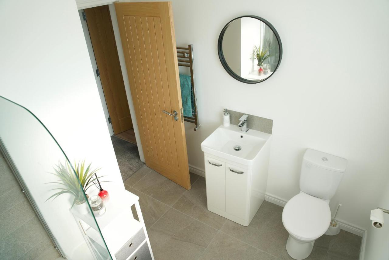 Modern 3 Bedroom Coastal Home Newry Eksteriør bilde