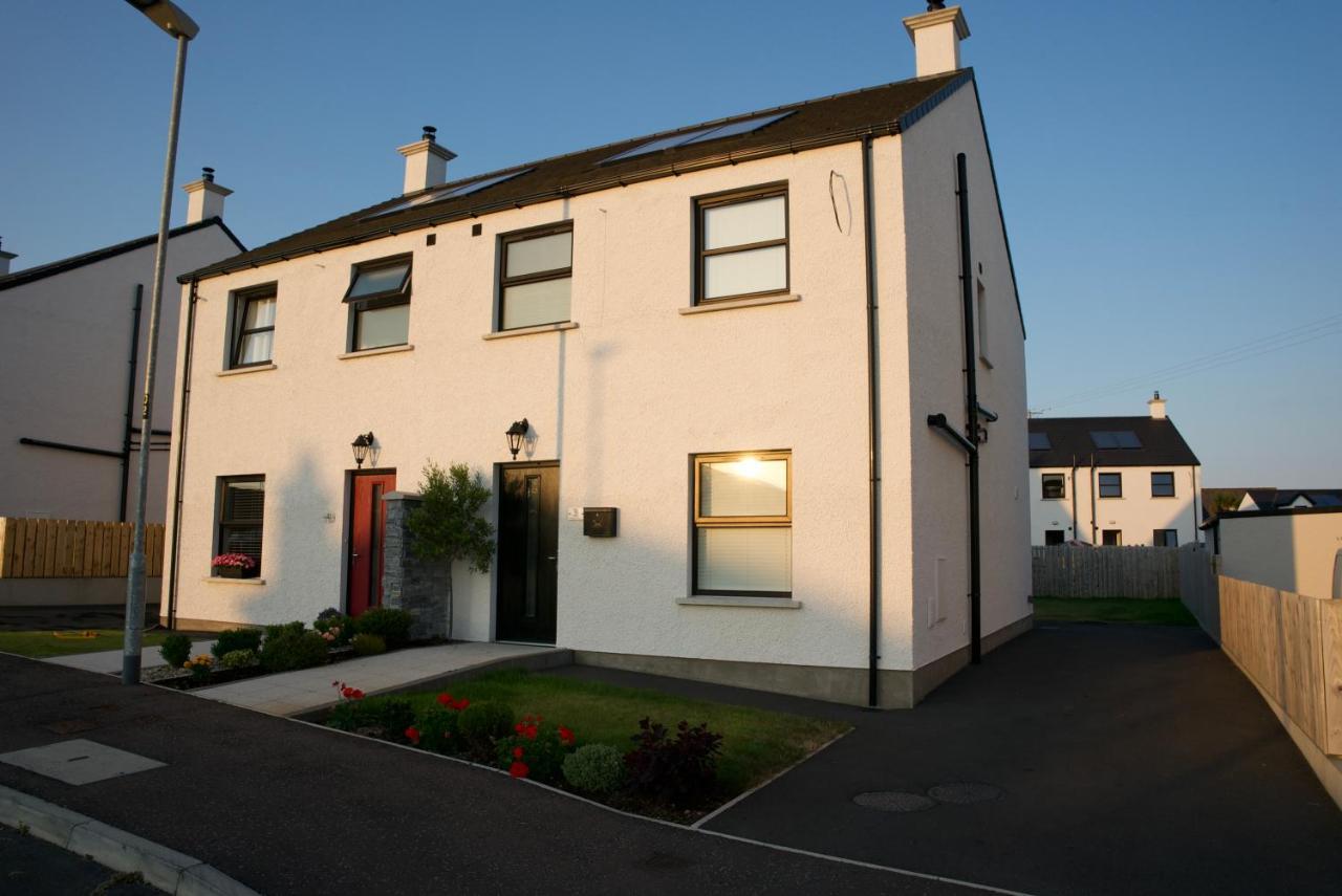 Modern 3 Bedroom Coastal Home Newry Eksteriør bilde