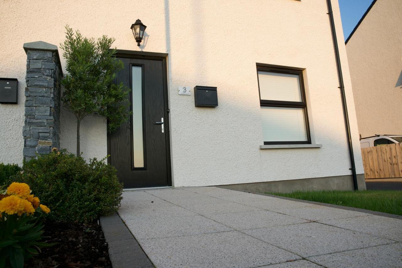 Modern 3 Bedroom Coastal Home Newry Eksteriør bilde